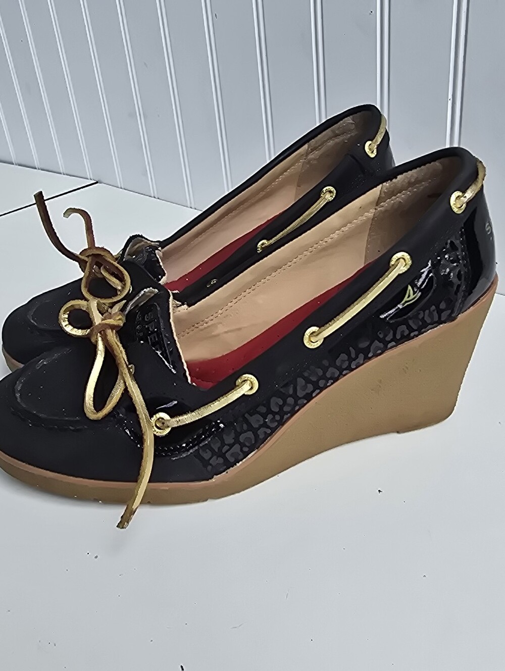 Sperry top sider womens leather goldfish wedge Sz 8 M Black Shoes Leopard Prin s